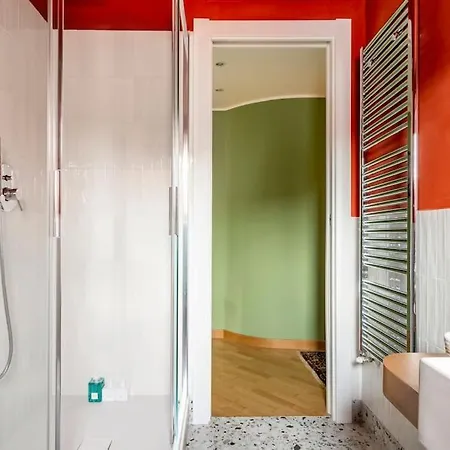 The Color-block House شقة