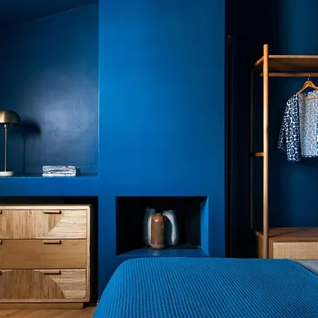 The Color-block House شقة *